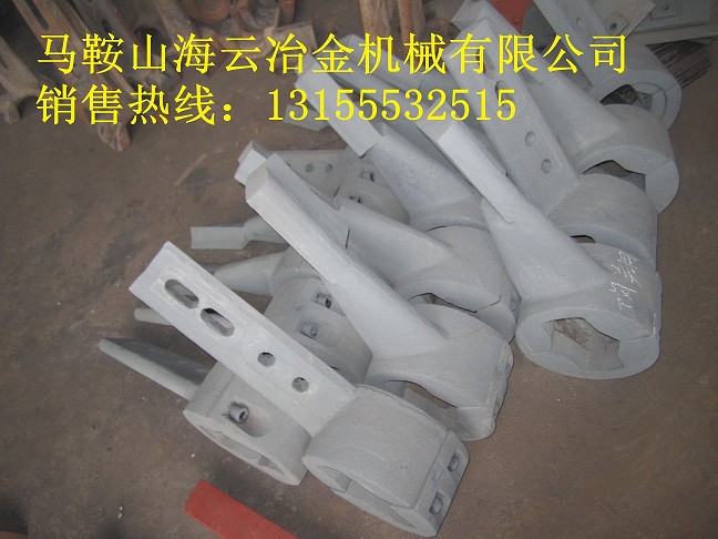 仕高瑪90站左右攪拌臂、60站好質(zhì)量兩側(cè)葉片、攪拌機配件安裝方法